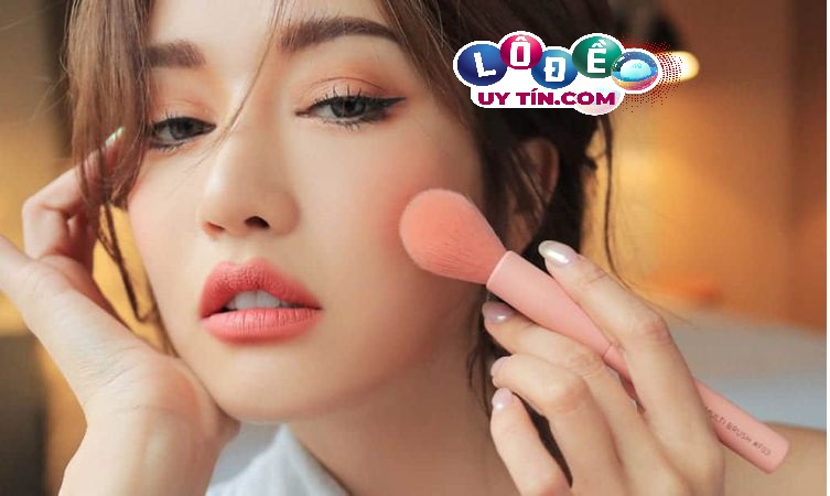 Giải mã giấc mơ thấy trang điểm - Con số chuẩn nhất 27 Giải mã giấc mơ thấy trang điểm - Con số chuẩn nhất
