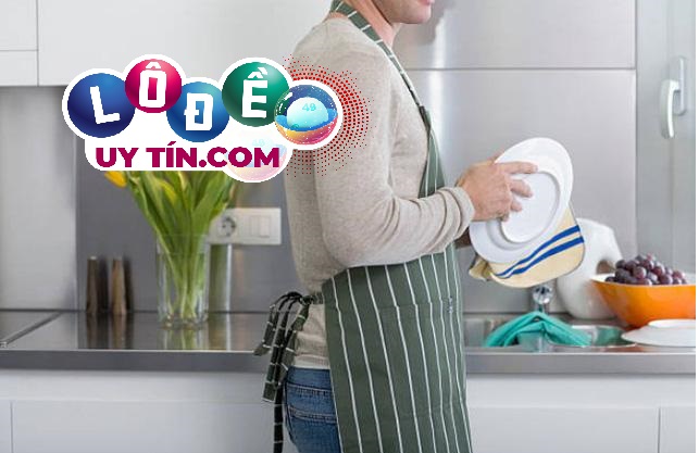 Ngủ mơ thấy rửa bát là điềm gì, đánh con số nào? 27 Ngủ mơ thấy rửa bát là điềm gì, đánh con số nào?
