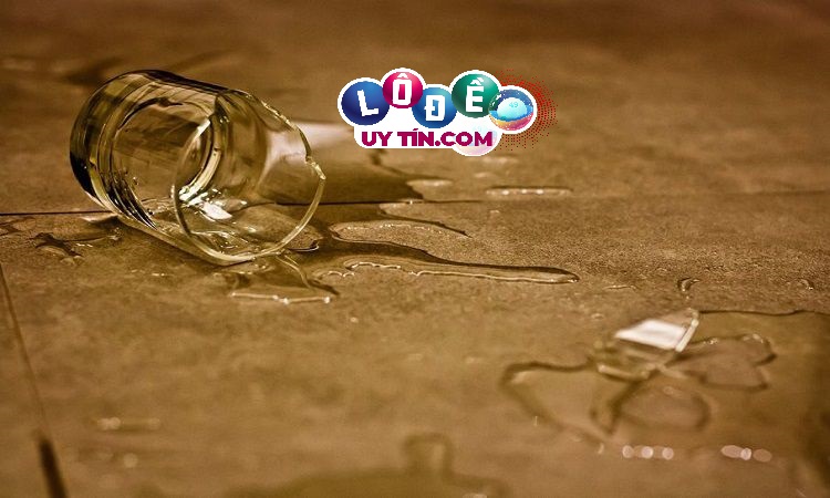 Nằm mơ thấy đeo nhẫn vàng là điềm gì? Đánh số nào? 19 Nằm mơ thấy đeo nhẫn vàng là điềm gì? Đánh số nào?